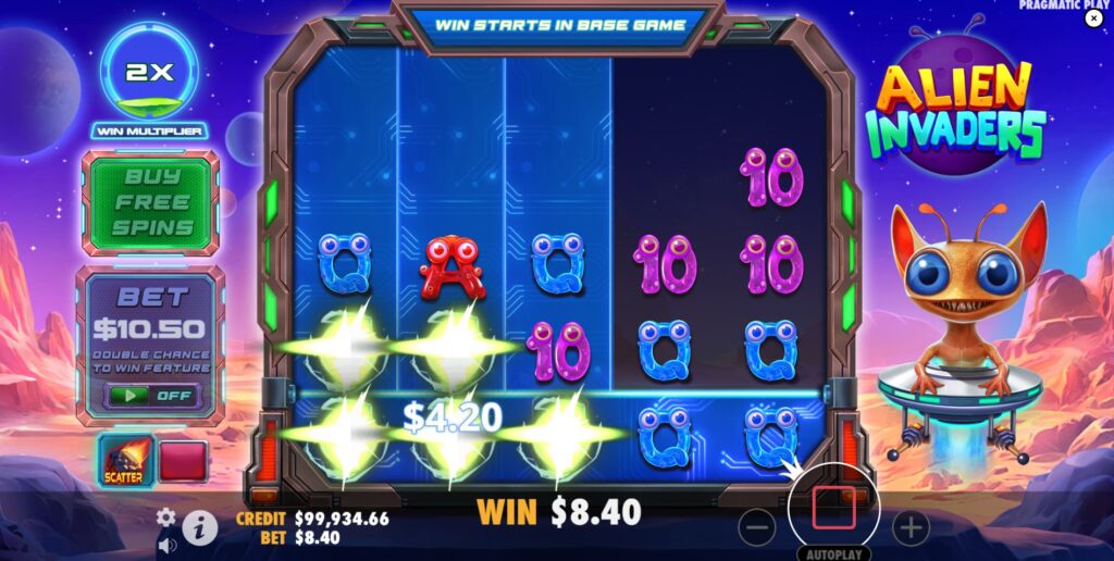 Winning combination forming on the marked bottom row in the Alien Invaders slot game.